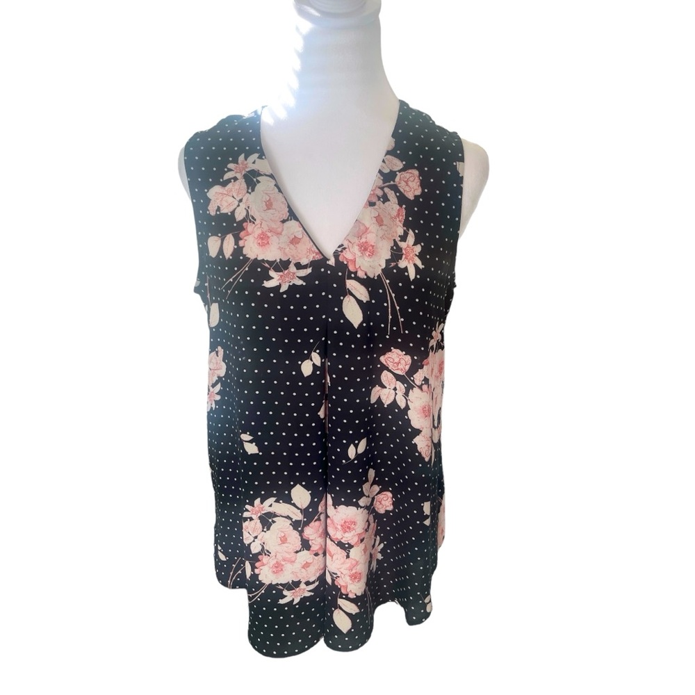 Rose + Olive Women’s  pleaded front, sleevless chiffon blouse size small